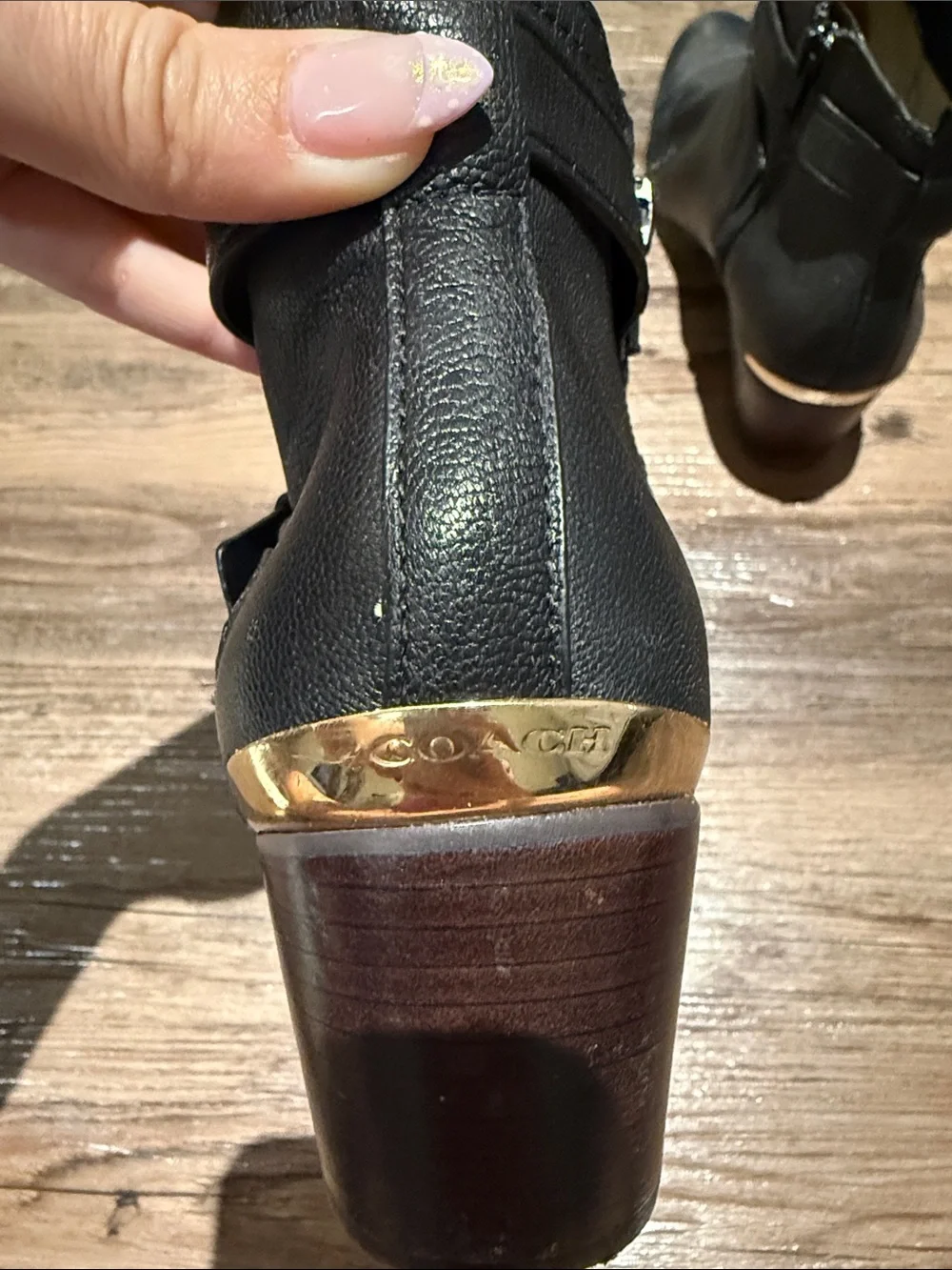 Coach chic black